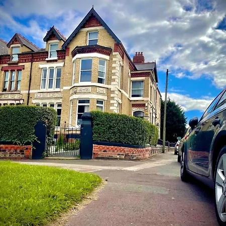 Couette-café Double-rooms Free Street Parking Near Lfc Liverpool