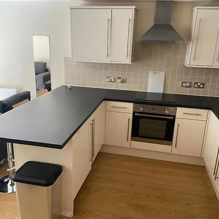 Apartment 2 Bedroom Flat, Centre Liverpool