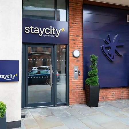 Staycity Centre Hotel apartamentowy 4*