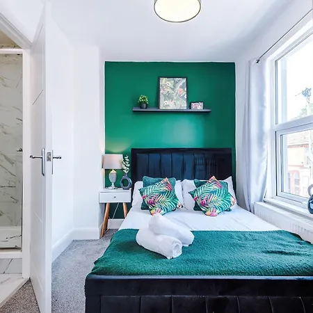 Vakantiehuis Strathcona House - Air Host & - 3 Bedroom - 3 Bathroom Liverpool