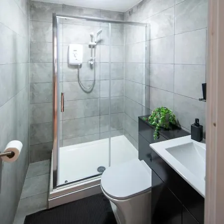 Apartment Harrington Street By Beehosting