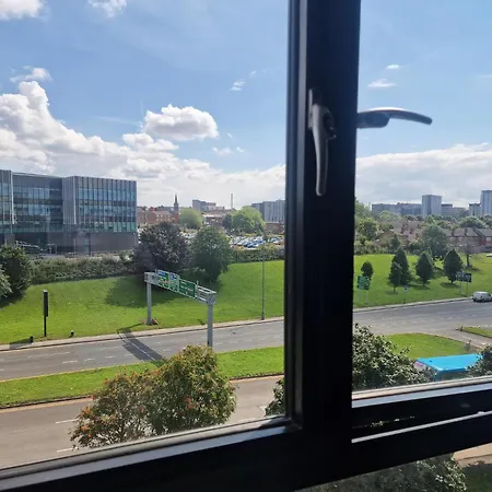 شقة Westminster Park Luxury One Bed With Free Parking *