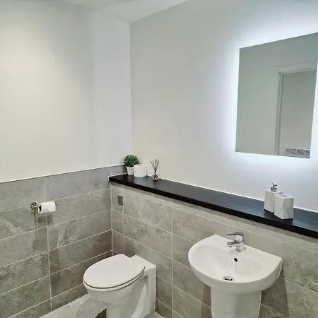 شقة Westminster Park Luxury One Bed With Free Parking