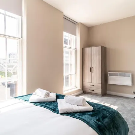 Stunning 1 Bedroom In Apartment Liverpool