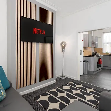 Woodbine House - Air Host And - Free Parking Holiday home