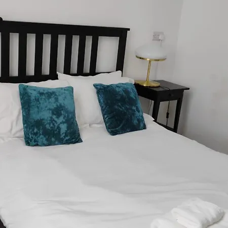 Citystays With Free Parking Δωμάτια σε οικογενειακή κατοικία Λίβερπουλ