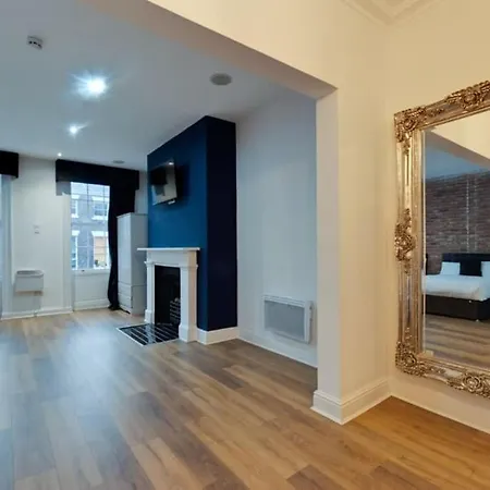 9 Rodney Townhouse Holiday home Liverpool