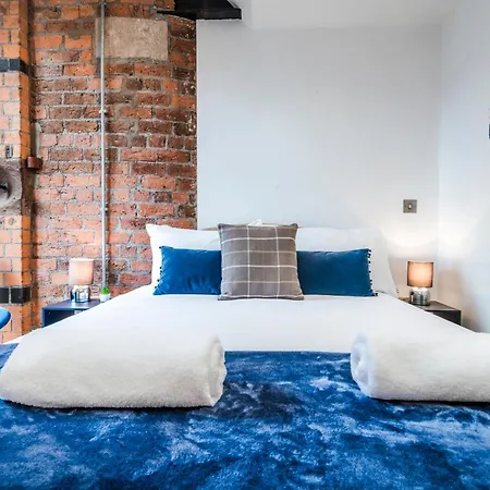 Cavern Quarters, Beautiful Two Bedroom Centre By Garudy Serviced And Short Lets - Perfect For Longer