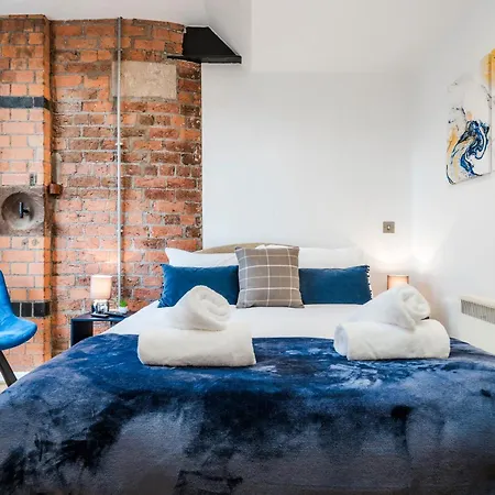 Cavern Quarters, Beautiful Two Bedroom Centre By Garudy Serviced And Short Lets - Perfect For Longer *