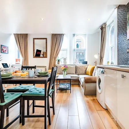 Cavern Quarters, Beautiful Two Bedroom Centre By Garudy Serviced And Short Lets - Perfect For Longer Appartement *