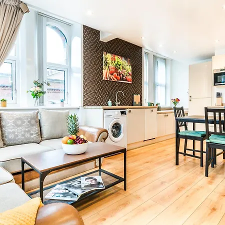 Appartement Cavern Quarters, Beautiful Two Bedroom Centre By Garudy Serviced And Short Lets - Perfect For Longer