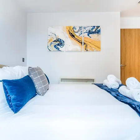 Cavern Quarters, Beautiful Two Bedroom Centre By Garudy Serviced And Short Lets - Perfect For Longer