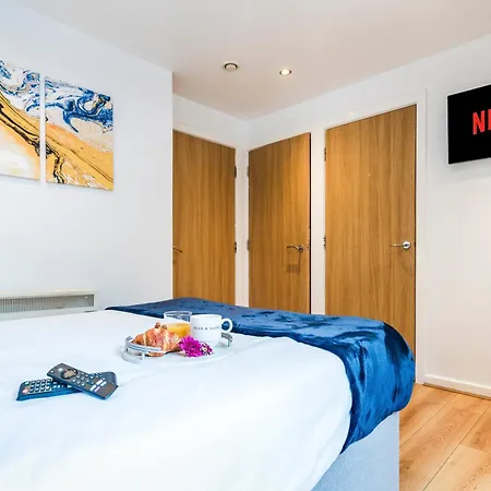 Cavern Quarters, Beautiful Two Bedroom Centre By Garudy Serviced And Short Lets - Perfect For Longer Appartement *