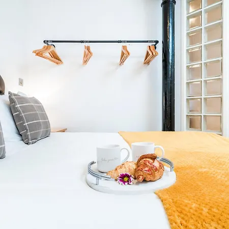 Cavern Quarters, Beautiful Two Bedroom Centre By Garudy Serviced And Short Lets - Perfect For Longer * Liverpool