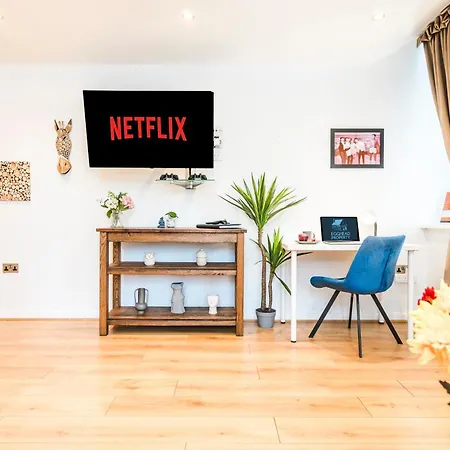 Cavern Quarters, Beautiful Two Bedroom Centre By Garudy Serviced And Short Lets - Perfect For Longer Liverpool