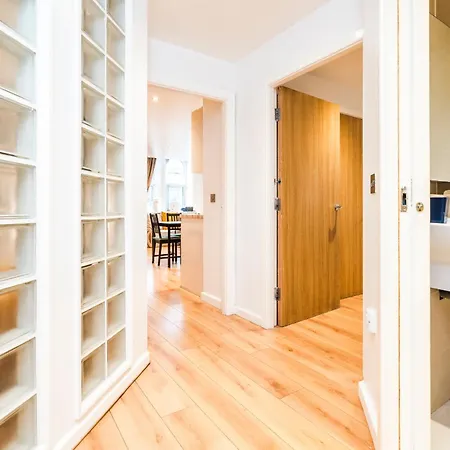 Appartement Cavern Quarters, Beautiful Two Bedroom Centre By Garudy Serviced And Short Lets - Perfect For Longer *