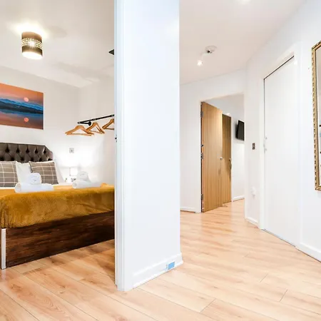 Cavern Quarters, Beautiful Two Bedroom Centre By Garudy Serviced And Short Lets - Perfect For Longer Appartement Liverpool