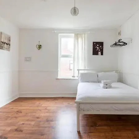 Apartment Cheerful Maisonette In The Heart Of Orrell Park Liverpool