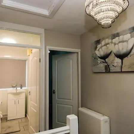 Apartment Swindon Dream