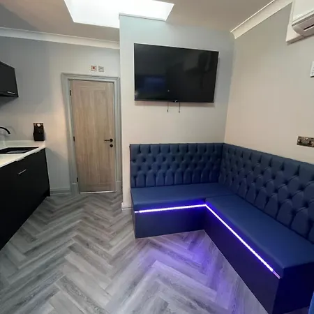 Апартаменты 101 Bold Street *
