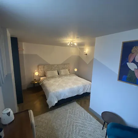 Urban Pod Hotel