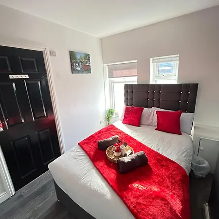 The Marlborough House 3*