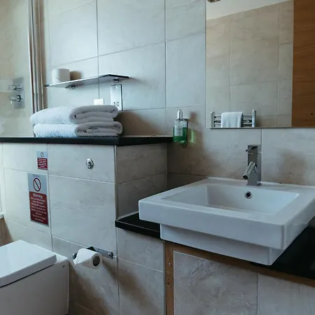 Aparthotel Posh Pads - 1 - 4*