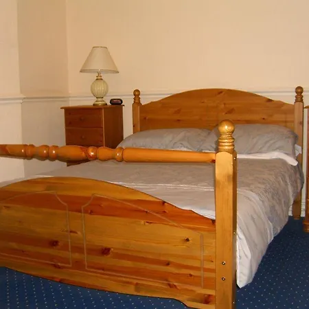 The Marlborough Otel Waterloo