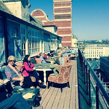30 Street 4* Liverpool