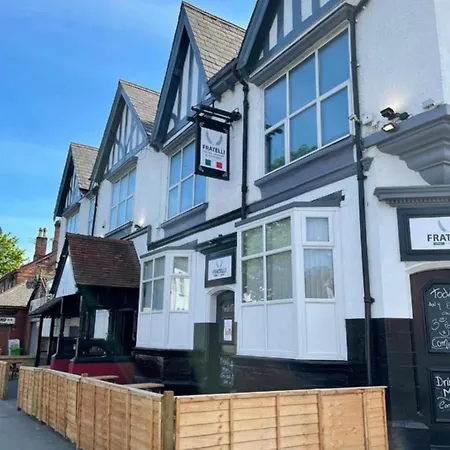Bed & Breakfast The Alfred 3*