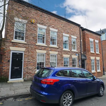 Roscoe House In Centre * Liverpool