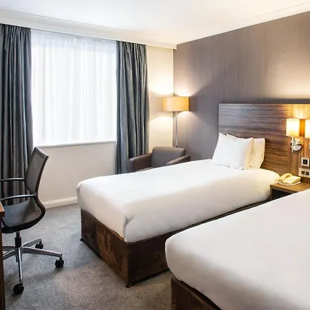 Holiday City Centre By Ihg Отель 4*
