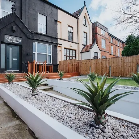 Modern 2-bed Flat, Sleeps 6 * Liverpool
