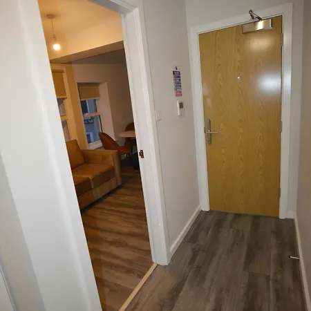 Escape - Modern 1-bed With Sofa Bed, Sleeps 4 - Perfect For Families & Friends