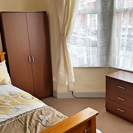 Гостевой дом Grosvenor House 2*