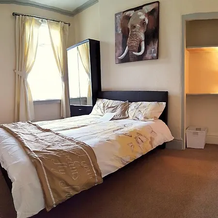 Гостевой дом Grosvenor House 2*