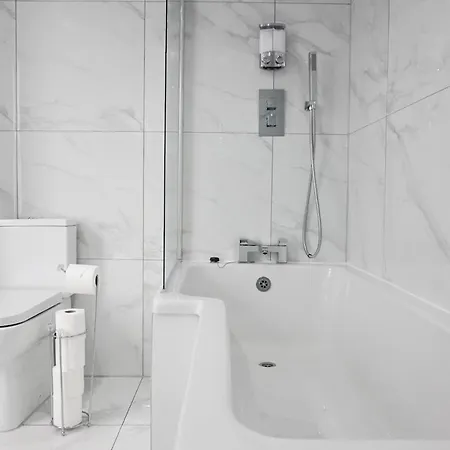 Holiday home Contractors Dream, 4 Bedroom 2 Bathroom