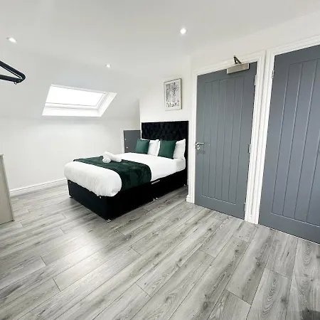 Holiday home Contractors Dream, 4 Bedroom 2 Bathroom