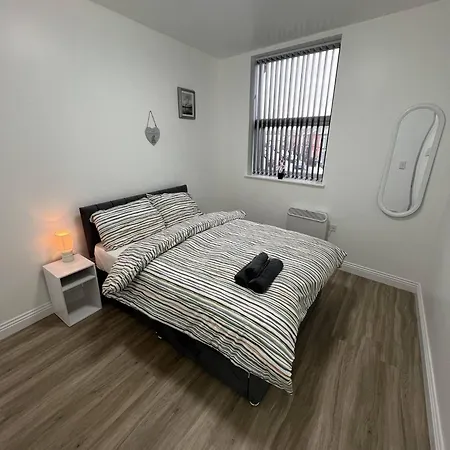 Apartment Convenient Kitchen & Shower Free Parking