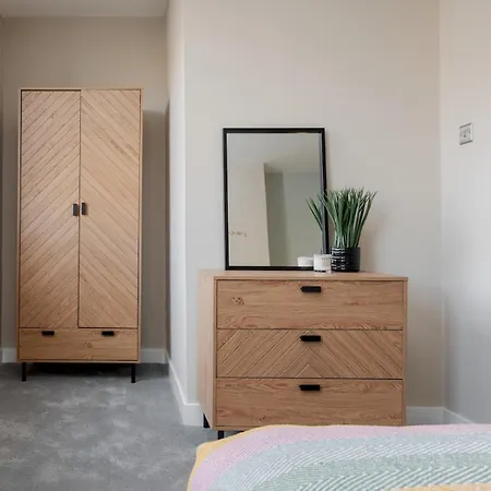 Pass The Keys Brand New Fantastic Location Liverpool