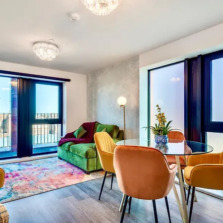 Appartamento Luxury Escape - Brand New Stylish 2 Bedroom With Parking *