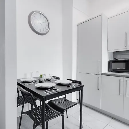 Stunning House - Free Parking - Goodison&anfield Dom wakacyjny