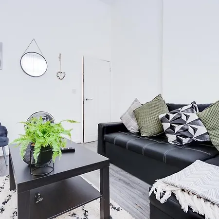 Dom wakacyjny Stunning House - Free Parking - Goodison&anfield