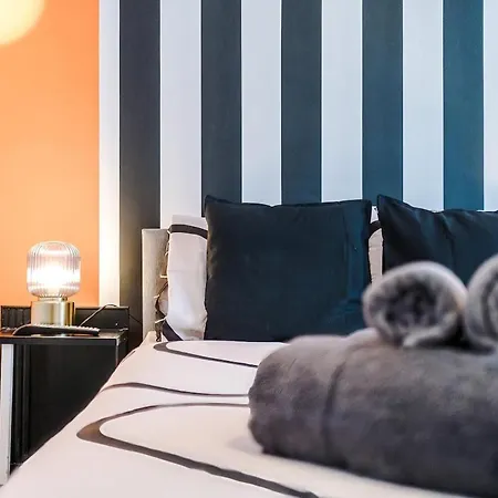 Hébergement de vacances Anfield Townhouse Sleeps 12 7min Walk To Stadium *