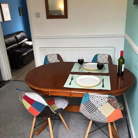 Cozy Little House 3 Minutes From Brunswick Train * Liverpool
