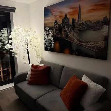 Apartment Center Penthouse *