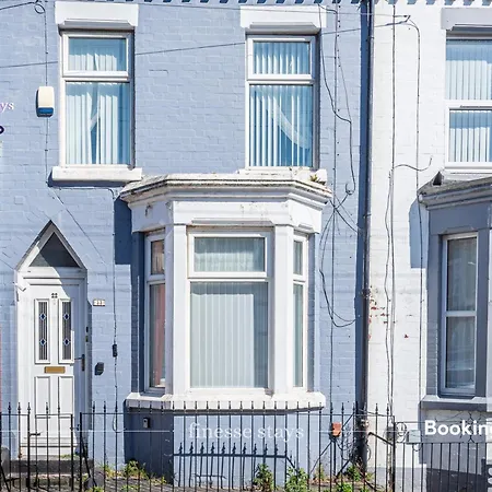 Last-minute Grabs L Premium Offers L 4bdr House By Finesse Short Lets & Serviced With Free Wifi * Liverpool