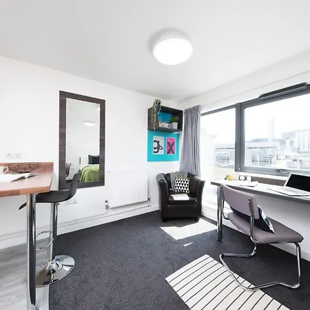 Prospect Point In Apartment Liverpool