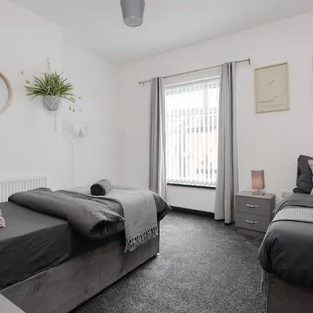 Stunning House - Free Parking - Goodison&anfield