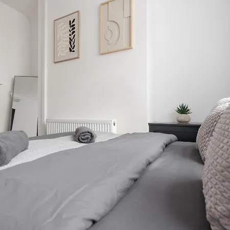 Dom wakacyjny Stunning House - Free Parking - Goodison&anfield Liverpool